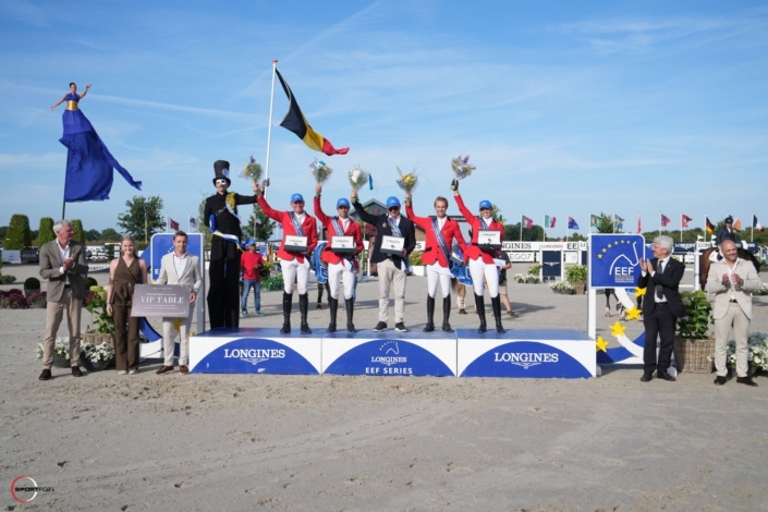 ltr – Justus Valk, Tess Keijsers, Ken Ruysen, Koen Vereecke, Roy Van Beek, Filip Lacus, Gilles Thomas, Gudrun Patteet, Simone Perillo, Eric Schenk